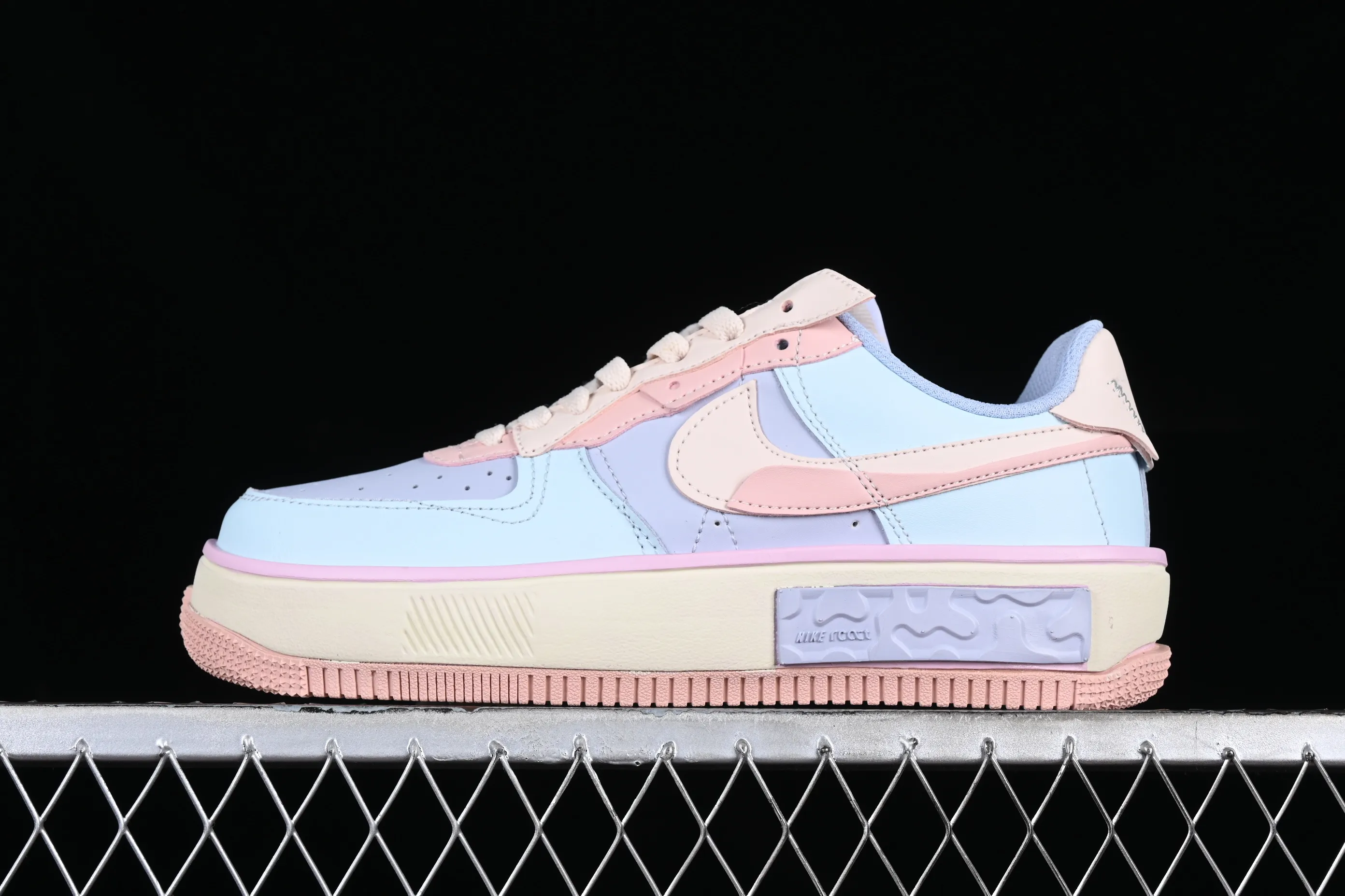 All categories Nk Air Force 1 Air Force series Nk Air Force 1 Fontanka Air Force low-top Nk Air Force 1 Fontanka "Macaroon" Fontanka series Macaroon color beige gray Air Force 1 low-top casual sneakers CW6688-608